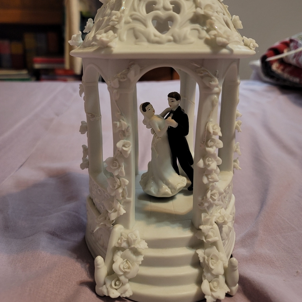 Wedding Couple in Gazebo